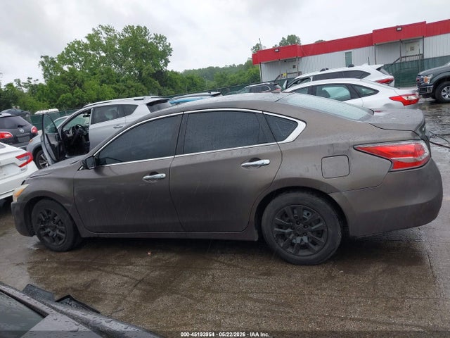 Продажа на аукционе авто 2015 Nissan Altima 2.5/2.5 S/2.5 Sl/2.5 Sv, vin: 1N4AL3AP2FN884114, номер лота: 45193954
