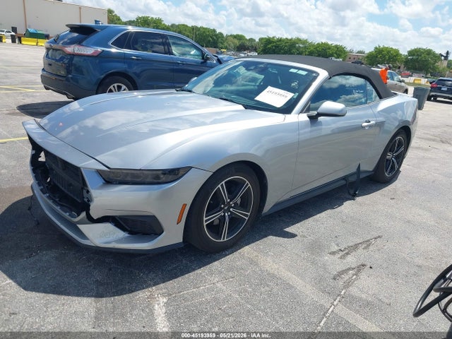 45193959 :رقم المزاد ، 1FAGP8UH2S5117356 vin ، 2025 Ford Mustang Ecoboost Premium مزاد بيع