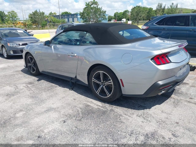 45193959 :رقم المزاد ، 1FAGP8UH2S5117356 vin ، 2025 Ford Mustang Ecoboost Premium مزاد بيع