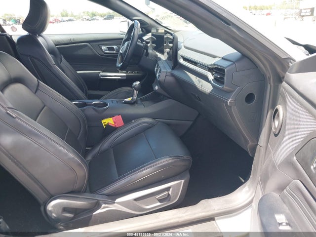 45193959 :رقم المزاد ، 1FAGP8UH2S5117356 vin ، 2025 Ford Mustang Ecoboost Premium مزاد بيع