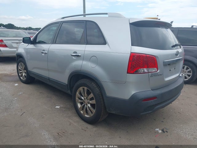 Auction sale of the 2011 Kia Sorento Ex V6, vin: 5XYKU4A20BG045876, lot number: 45193960