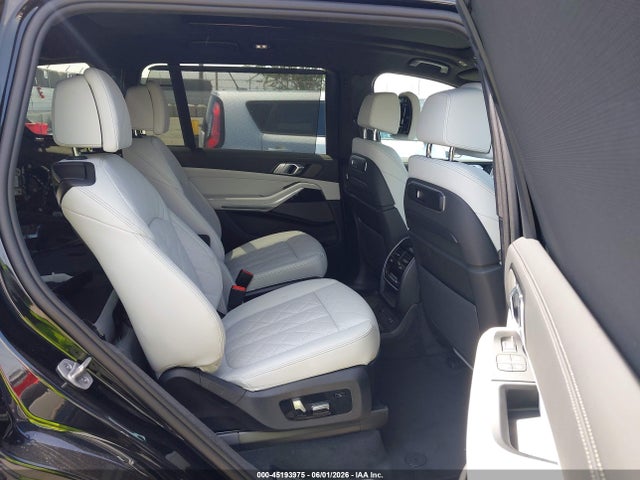 BMW X7 Xdrive40i 2026 5UX23EM0XT9235964 Image 8