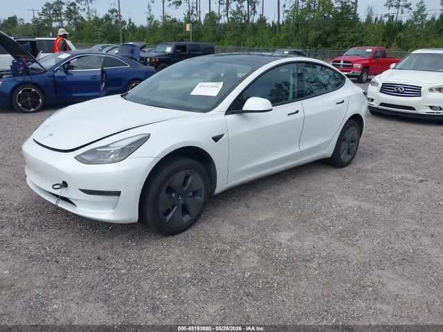 Tesla Model 3 Rear-wheel Drive 2022 5YJ3E1EA6NF164139 Image 2