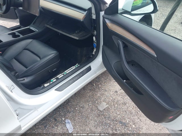 Tesla Model 3 Rear-wheel Drive 2022 5YJ3E1EA6NF164139 Image 5