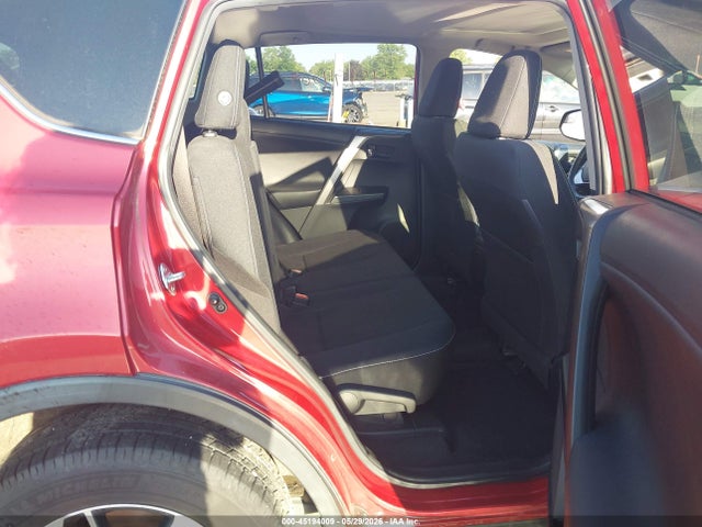 Toyota Rav4 Xle 2017 JTMRFREV7HJ157075 Image 8