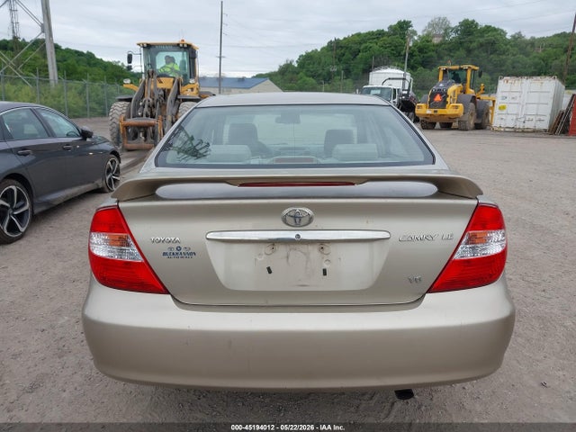2003 Toyota Camry Le V6 მანქანა იყიდება აუქციონზე, vin: 4T1BF32K43U054496, აუქციონის ნომერი: 45194012