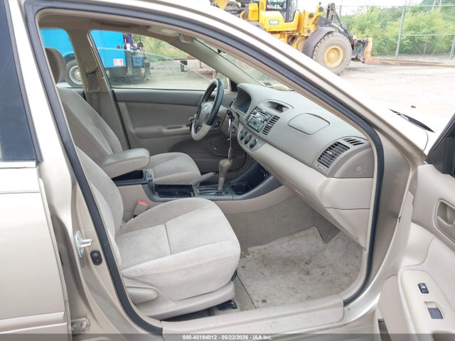 2003 Toyota Camry Le V6 მანქანა იყიდება აუქციონზე, vin: 4T1BF32K43U054496, აუქციონის ნომერი: 45194012