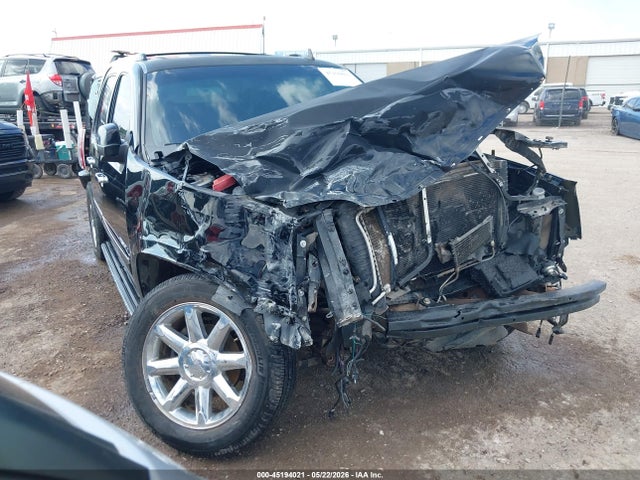 45194021 :رقم المزاد ، 1GKS2MEF1ER108965 vin ، 2014 Gmc Yukon Xl 1500 Denali مزاد بيع