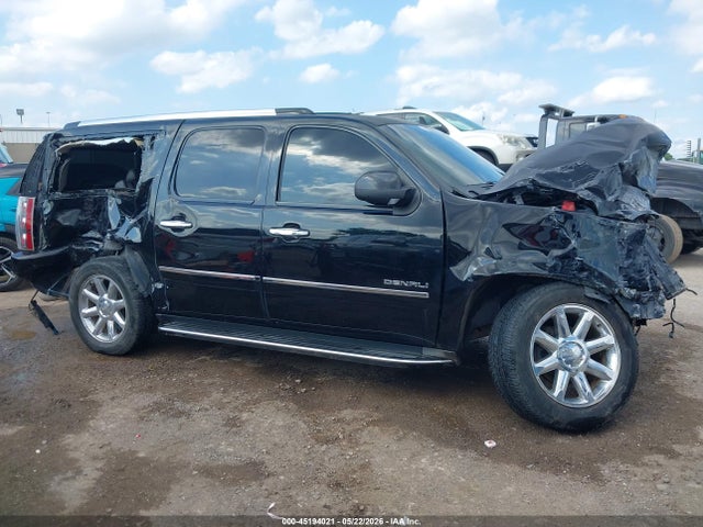 45194021 :رقم المزاد ، 1GKS2MEF1ER108965 vin ، 2014 Gmc Yukon Xl 1500 Denali مزاد بيع