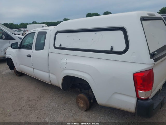 Aukcja sprzedaży 2016 Toyota Tacoma Sr, vin: 5TFRX5GN8GX052883, numer aukcji: 45194020