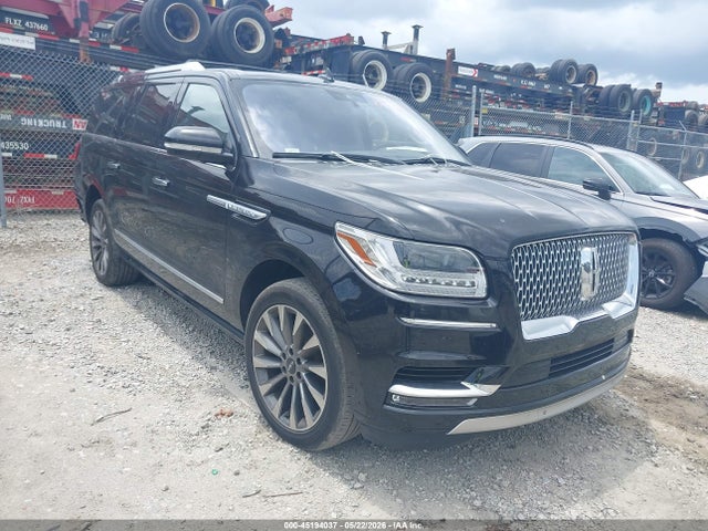 Lincoln Navigator L Select 2018 5LMJJ3HT6JEL11107 main image