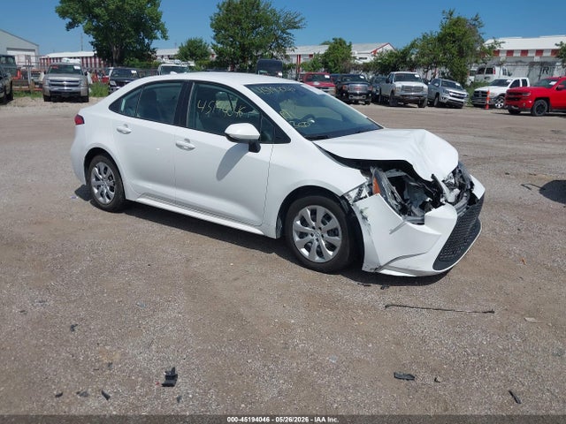 Toyota COROLLA LE 2020 5YFEPRAE1LP131819 Image 1