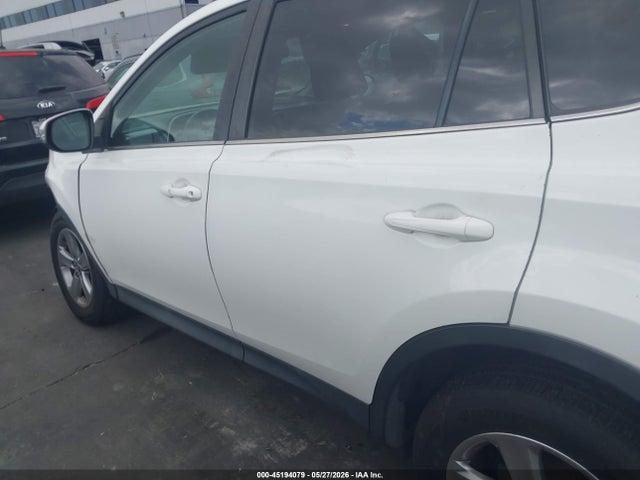 Toyota Rav4 Xle 2015 2T3RFREV3FW327298 Image 14