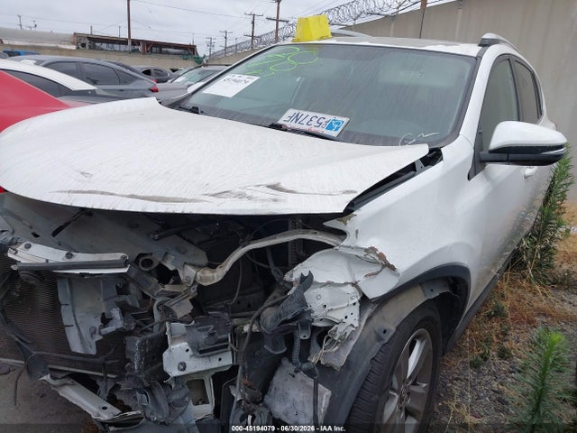 Toyota Rav4 Xle 2015 2T3RFREV3FW327298 Image 2