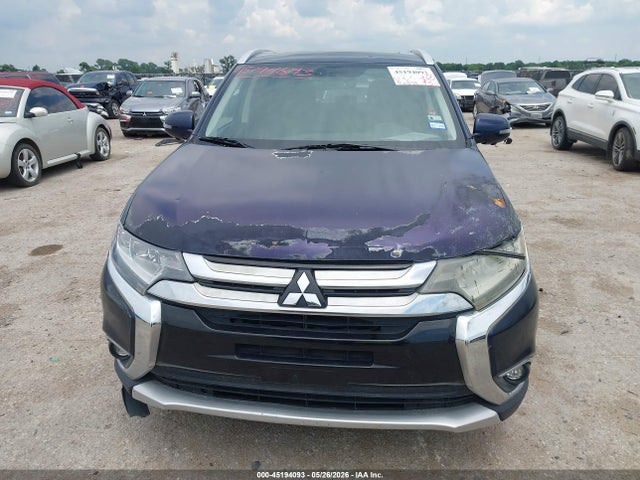Продажа на аукционе авто 2018 Mitsubishi Outlander Sel, vin: JA4AD3A34JZ065864, номер лота: 45194093