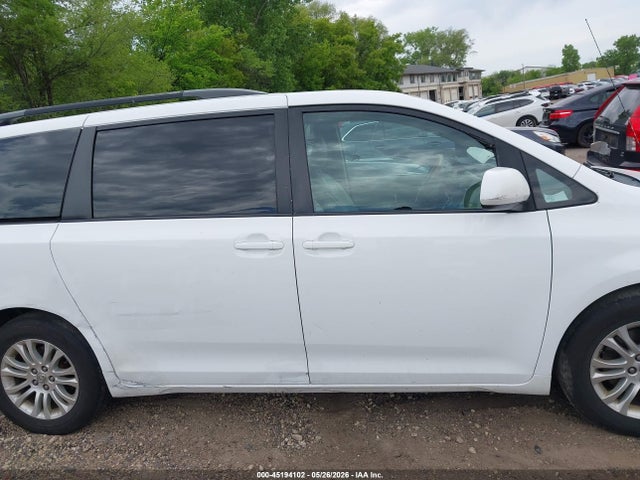 Aukcja sprzedaży 2012 Toyota Sienna Xle V6 8 Passenger, vin: 5TDYK3DC4CS227695, numer aukcji: 45194102