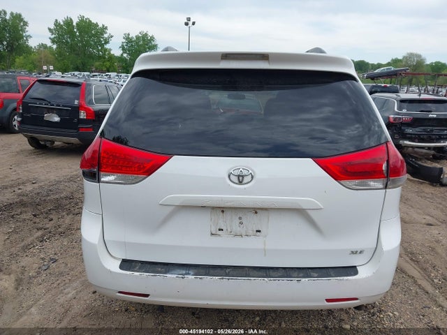 Aukcja sprzedaży 2012 Toyota Sienna Xle V6 8 Passenger, vin: 5TDYK3DC4CS227695, numer aukcji: 45194102