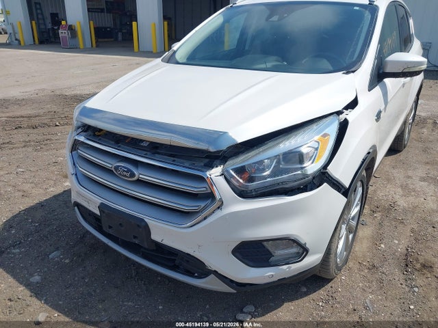 Продажа на аукционе авто 2017 Ford Escape Titanium, vin: 1FMCU9J97HUE16260, номер лота: 45194139