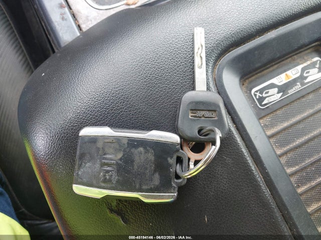 3GTU2NEC4HG373738 GMC Sierra 1500 Slt