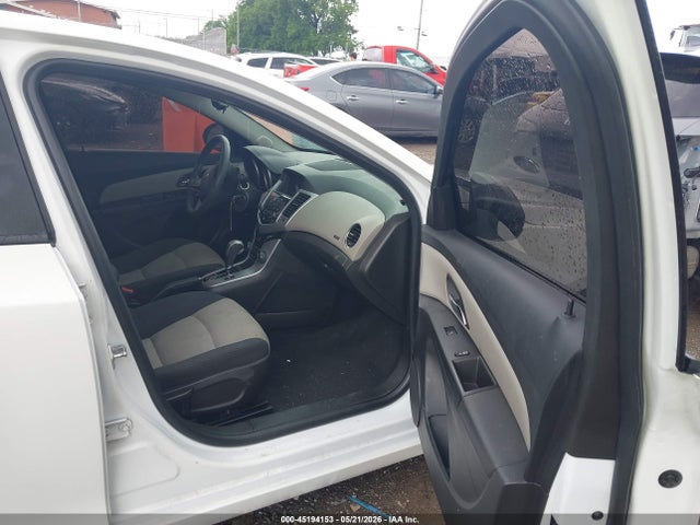 2016 Chevrolet Cruze Limited Ls Auto მანქანა იყიდება აუქციონზე, vin: 1G1PC5SH5G7217852, აუქციონის ნომერი: 45194153