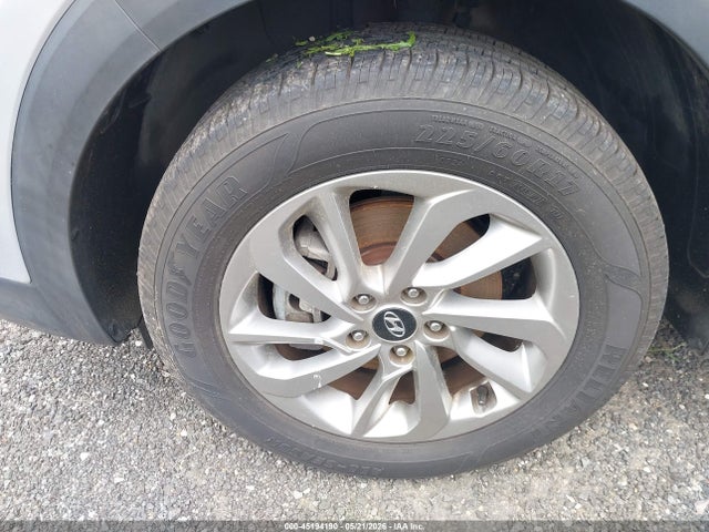 45194190 :رقم المزاد ، KM8J3CA40JU750793 vin ، 2018 Hyundai Tucson Sel مزاد بيع