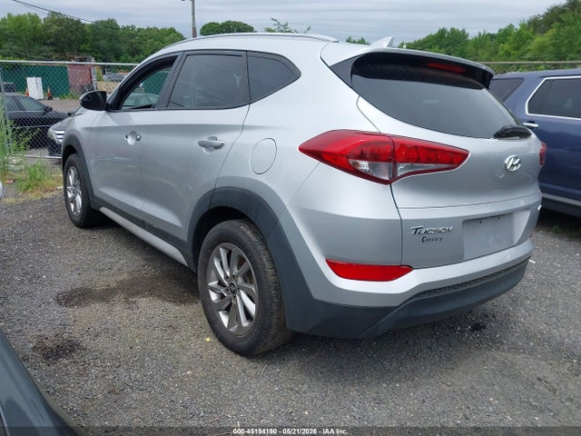 45194190 :رقم المزاد ، KM8J3CA40JU750793 vin ، 2018 Hyundai Tucson Sel مزاد بيع
