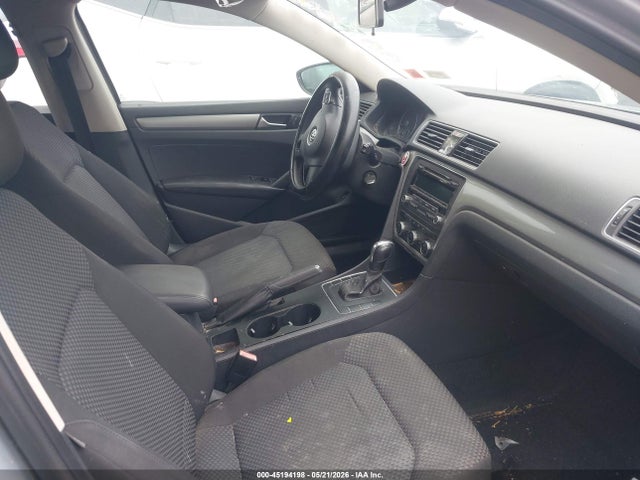Aukcja sprzedaży 2012 Volkswagen Passat 2.5l S, vin: 1VWAP7A36CC062830, numer aukcji: 45194198