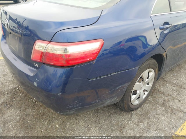 2007 Toyota Camry Le მანქანა იყიდება აუქციონზე, vin: 4T1BE46K17U136176, აუქციონის ნომერი: 45194208