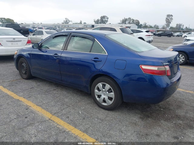2007 Toyota Camry Le მანქანა იყიდება აუქციონზე, vin: 4T1BE46K17U136176, აუქციონის ნომერი: 45194208