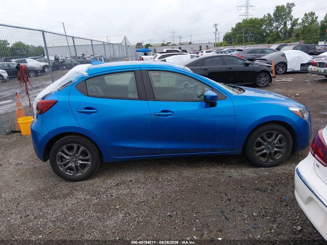 2020 Toyota Yaris Xle მანქანა იყიდება აუქციონზე, vin: 3MYDLBJV8LY706983, აუქციონის ნომერი: 45194211