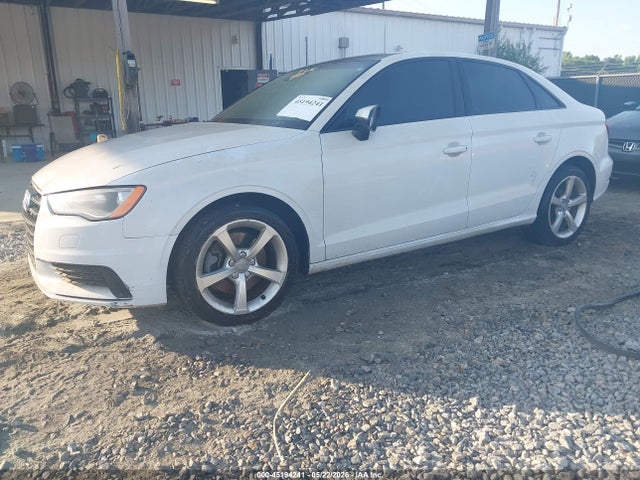 2015 Audi A3 1.8t Premium მანქანა იყიდება აუქციონზე, vin: WAUACGFF0F1144048, აუქციონის ნომერი: 45194241