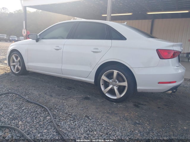 2015 Audi A3 1.8t Premium მანქანა იყიდება აუქციონზე, vin: WAUACGFF0F1144048, აუქციონის ნომერი: 45194241