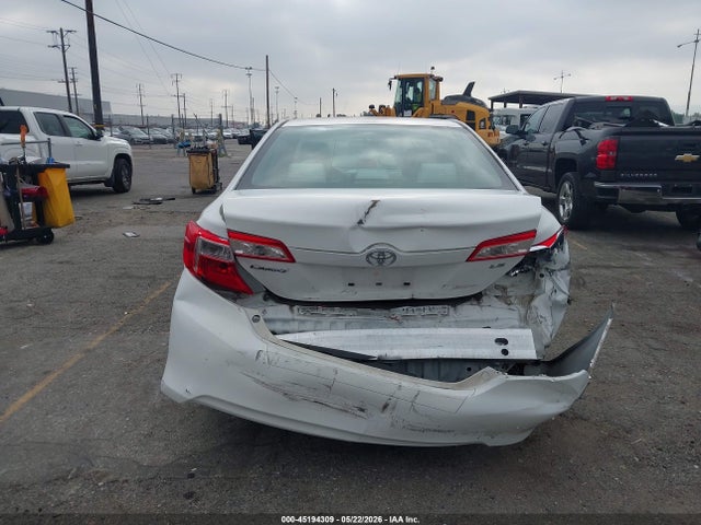 45194309 :رقم المزاد ، 4T4BF1FK3CR215022 vin ، 2012 Toyota Camry Le مزاد بيع