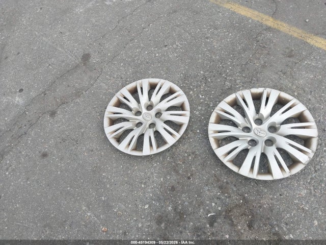 45194309 :رقم المزاد ، 4T4BF1FK3CR215022 vin ، 2012 Toyota Camry Le مزاد بيع