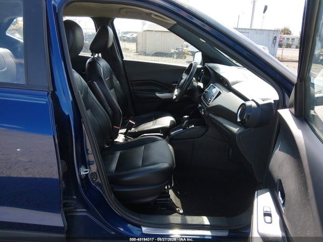 45194317 :رقم المزاد ، 3N1CP5CU8JL545729 vin ، 2018 Nissan Kicks Sv مزاد بيع