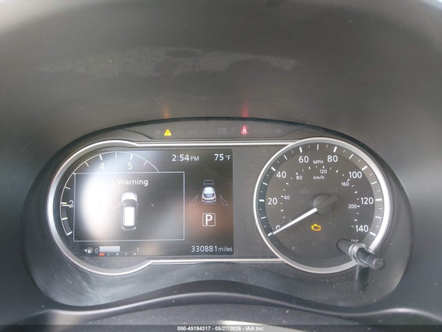 45194317 :رقم المزاد ، 3N1CP5CU8JL545729 vin ، 2018 Nissan Kicks Sv مزاد بيع