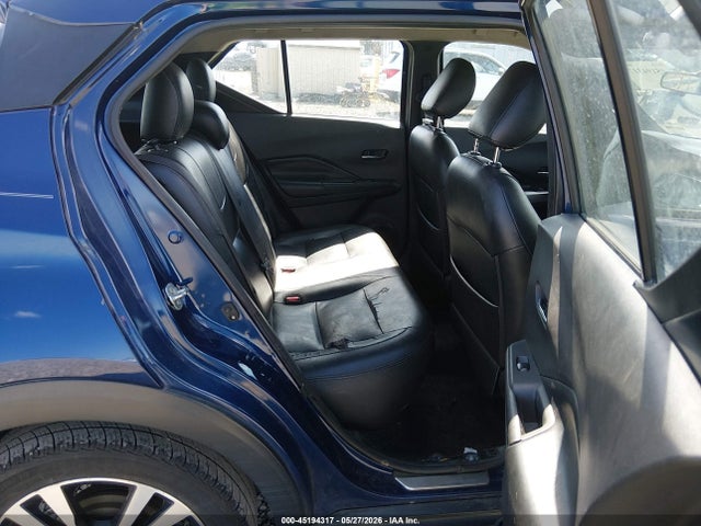 45194317 :رقم المزاد ، 3N1CP5CU8JL545729 vin ، 2018 Nissan Kicks Sv مزاد بيع