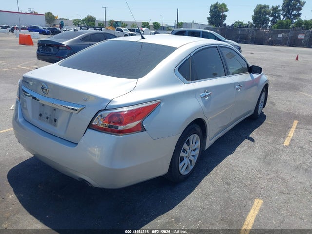 45194318 :رقم المزاد ، 1N4AL3AP6FN322457 vin ، 2015 Nissan Altima 2.5 S مزاد بيع