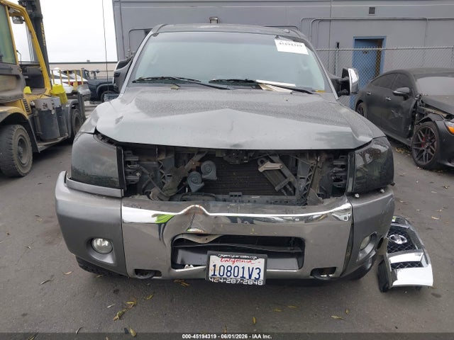 1N6AA0EC5FN512091 Nissan Titan Sl