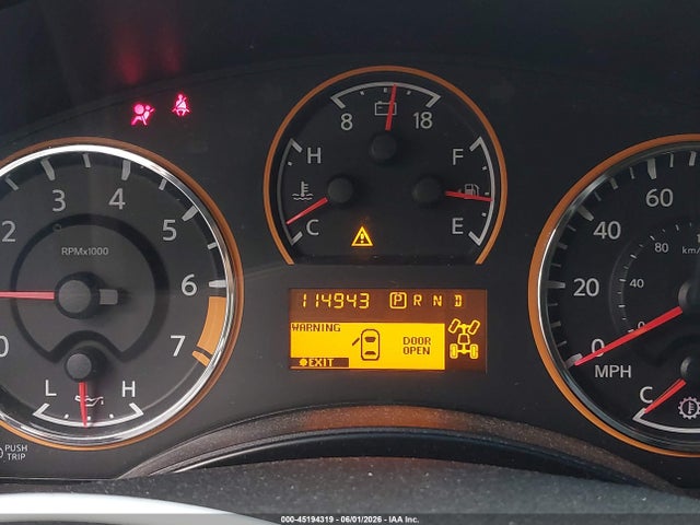 1N6AA0EC5FN512091 Nissan Titan Sl
