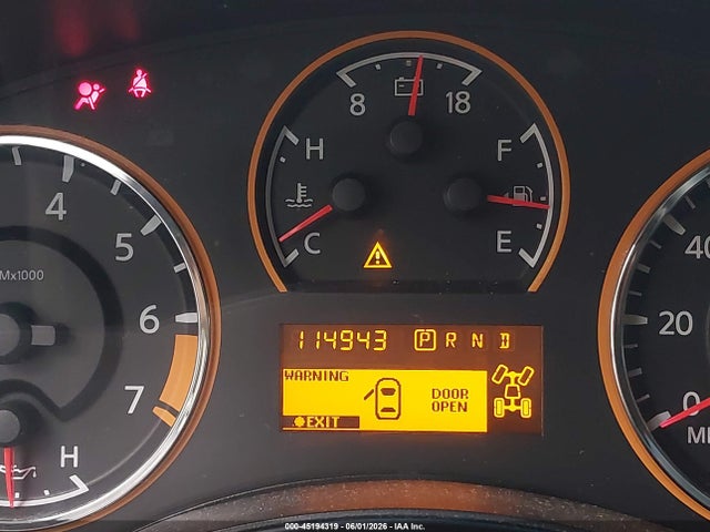 1N6AA0EC5FN512091 Nissan Titan Sl