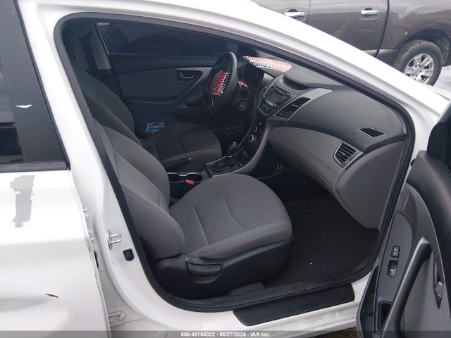 2016 Hyundai Elantra Se მანქანა იყიდება აუქციონზე, vin: 5NPDH4AE9GH660496, აუქციონის ნომერი: 45194322