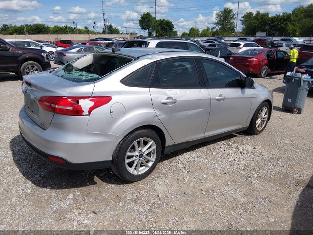 1FADP3F2XGL202902 Ford FOCUS SE