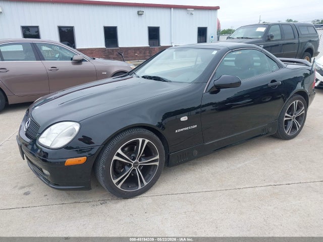 Продаж на аукціоні авто 1998 Mercedes-benz Slk 230, vin: WDBKK47F8WF050296, номер лоту: 45194339