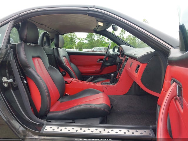Продаж на аукціоні авто 1998 Mercedes-benz Slk 230, vin: WDBKK47F8WF050296, номер лоту: 45194339