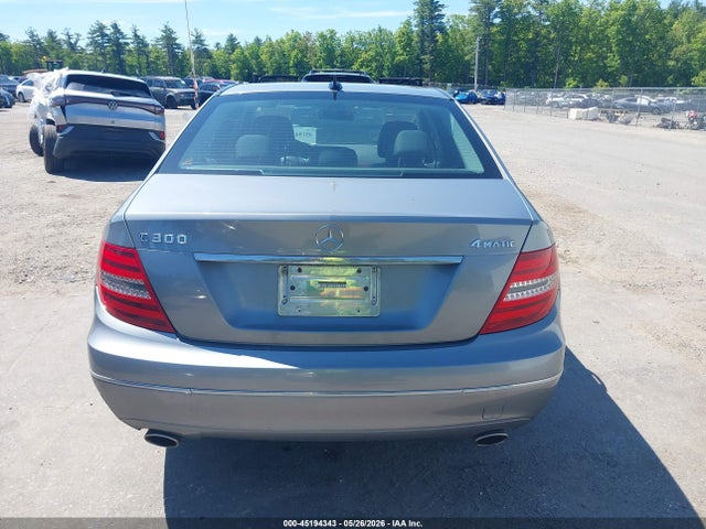 45194343 :رقم المزاد ، WDDGF8AB3DG124388 vin ، 2013 Mercedes-benz C 300 Luxury 4matic مزاد بيع