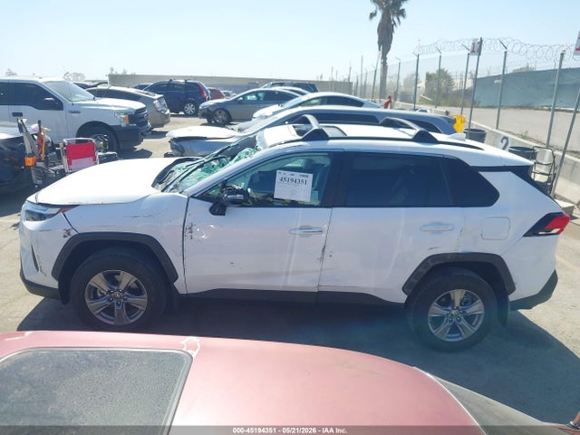 2T3W1RFV3SC364072 Toyota Rav4 Xle