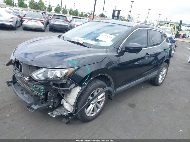 JN1BJ1CP8HW024076 Nissan Rogue Sport Sv