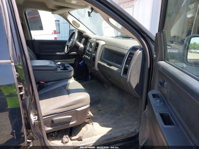 45194365 :رقم المزاد ، 1C6RR7KG1GS126521 vin ، 2016 Ram 1500 Tradesman مزاد بيع