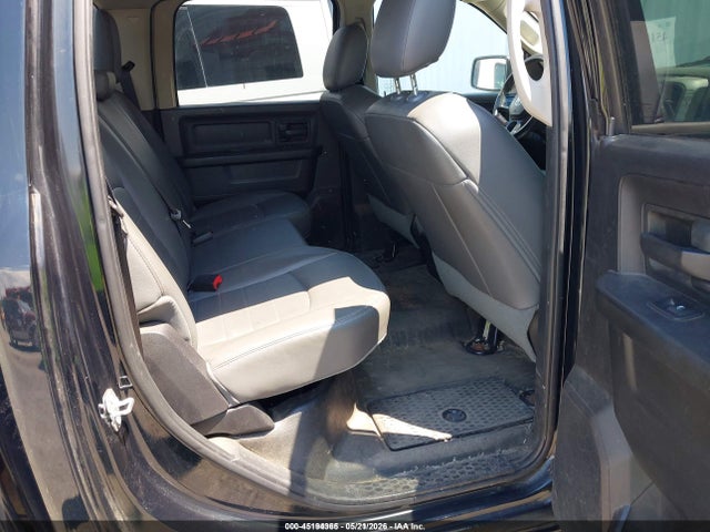 45194365 :رقم المزاد ، 1C6RR7KG1GS126521 vin ، 2016 Ram 1500 Tradesman مزاد بيع